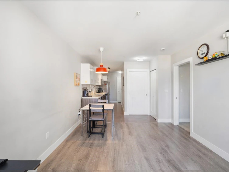302-3939 Knight Street, Vancouver, BC, V5N 3L8 - 10