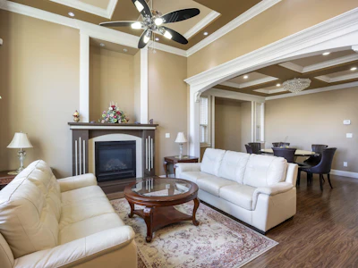 7851 Canada Way - 4