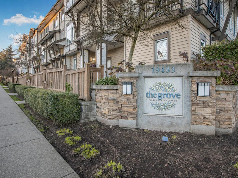 98 - 19433 68th Avenue, Surrey BC V4N 6M8
