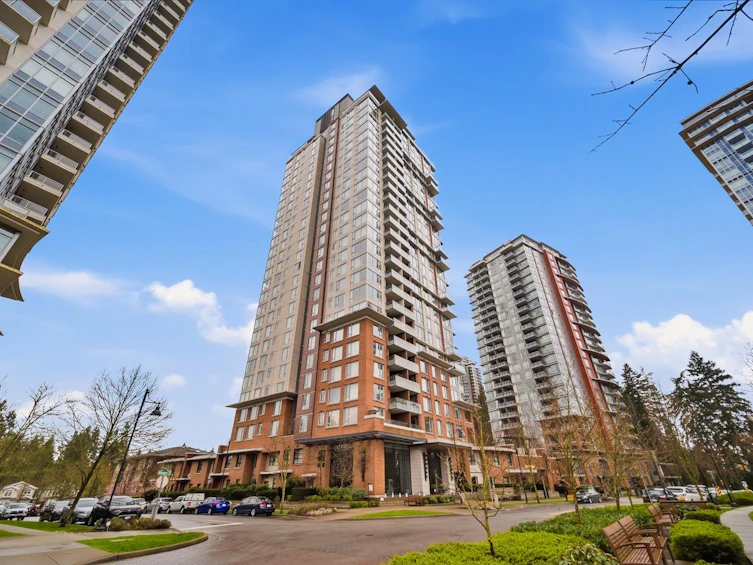 1403-3100 Windsor Gate, Coquitlam, BC, V3B 0P3