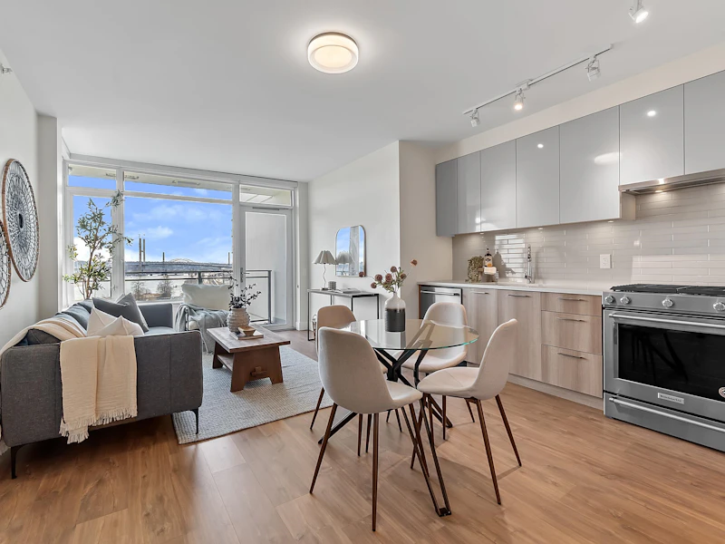 612 - 258 Nelson's Court, New Westminster BC