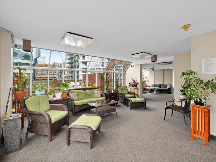 116-950 Drake Street, Vancouver, BC, V6Z 2B9 - 17