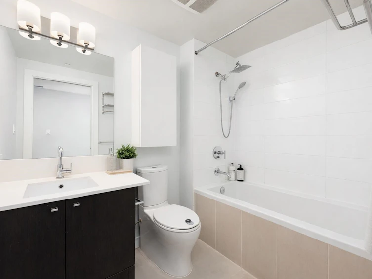 1726-1618 Quebec Street, Vancouver, BC, V6A 0C5 - 11