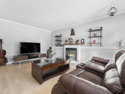 26953 28a Avenue - 2