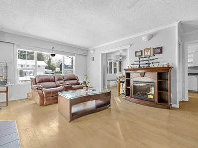 26953 28a Avenue - 4