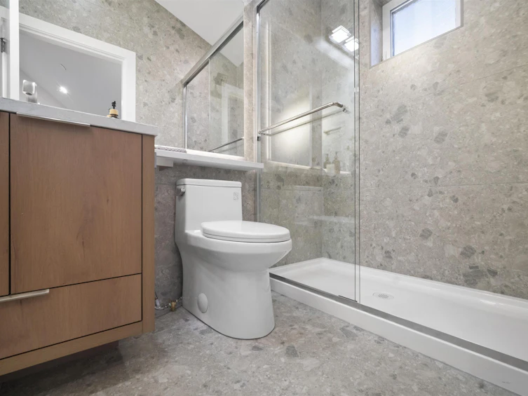 1-2386 E 45th Avenue, Vancouver, BC, V5R 1K3 - 23