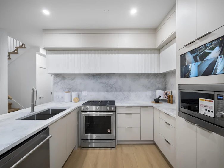 1-2386 E 45th Avenue, Vancouver, BC, V5R 1K3 - 7