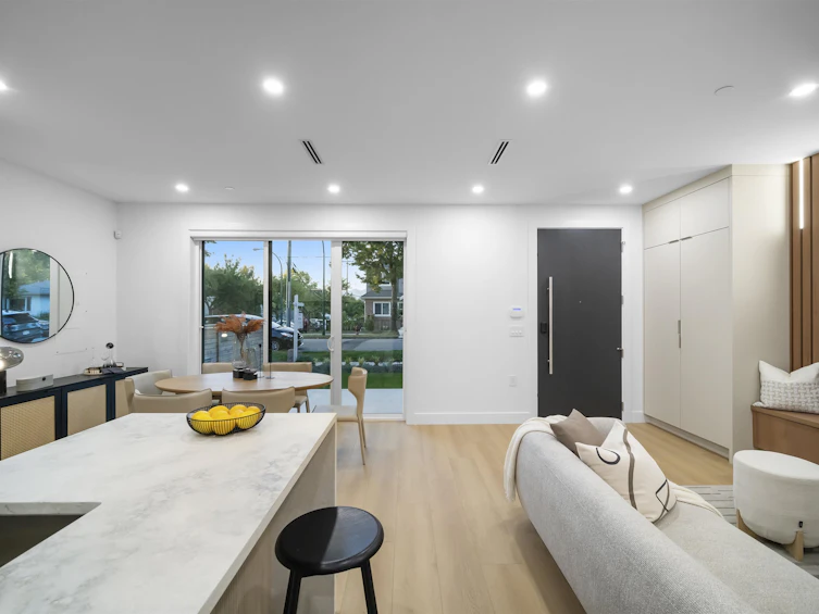 1-2386 E 45th Avenue, Vancouver, BC, V5R 1K3 - 4