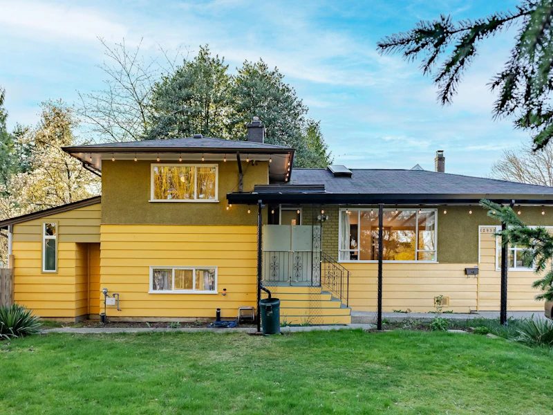 12930 Old Yale Road, Surrey BC V3T 3B7