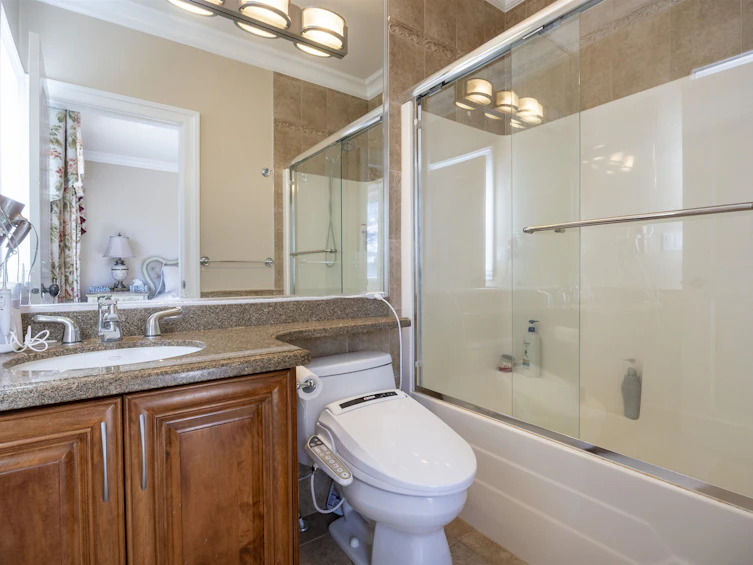 6860 Donald Road, Richmond, BC, V7C 2Y9 - 30