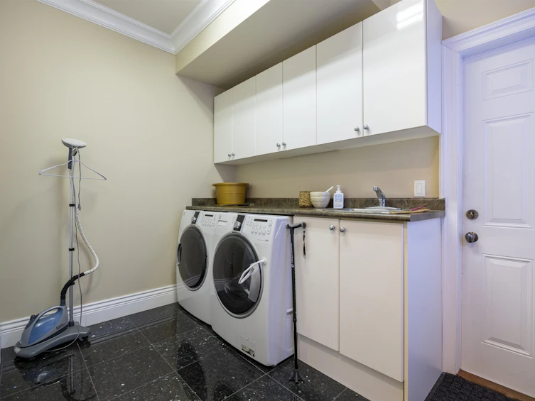 6860 Donald Road, Richmond, BC, V7C 2Y9 - 32