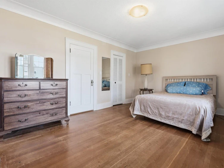 1570 W 36th Avenue, Vancouver, BC, V6M 1J8 - 23
