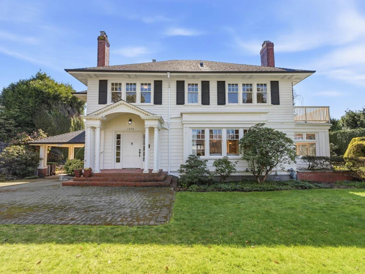 1570 W 36th Avenue, Vancouver, BC, V6M 1J8
