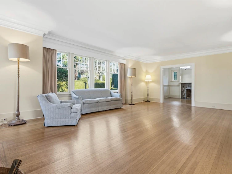1570 W 36th Avenue, Vancouver, BC, V6M 1J8 - 9