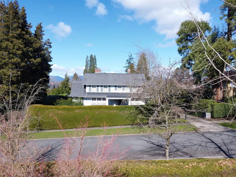1570 W 36th Avenue, Vancouver, BC, V6M 1J8 - 31