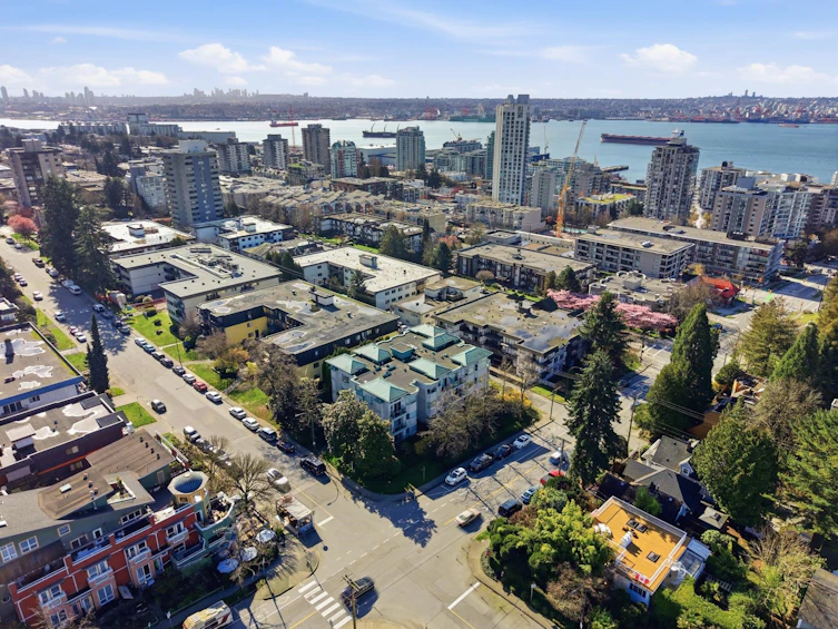 103-177 W 5th Street, North Vancouver, BC, V7M 1J6 - 32