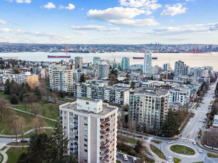 903-701 W Victoria Park, North Vancouver, BC, V7M 2L2 - 26