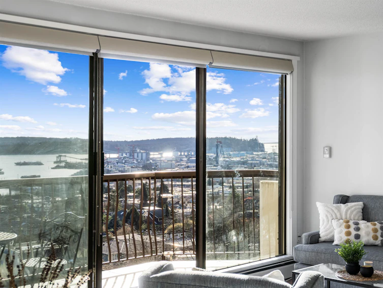 903-701 W Victoria Park, North Vancouver, BC, V7M 2L2 - 5