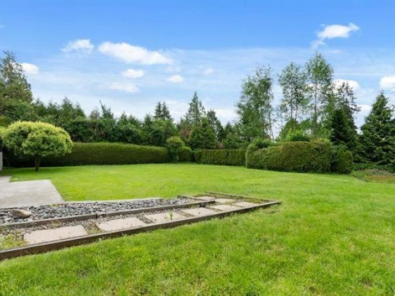 12710 54th Avenue, Surrey BC V3X 3C2