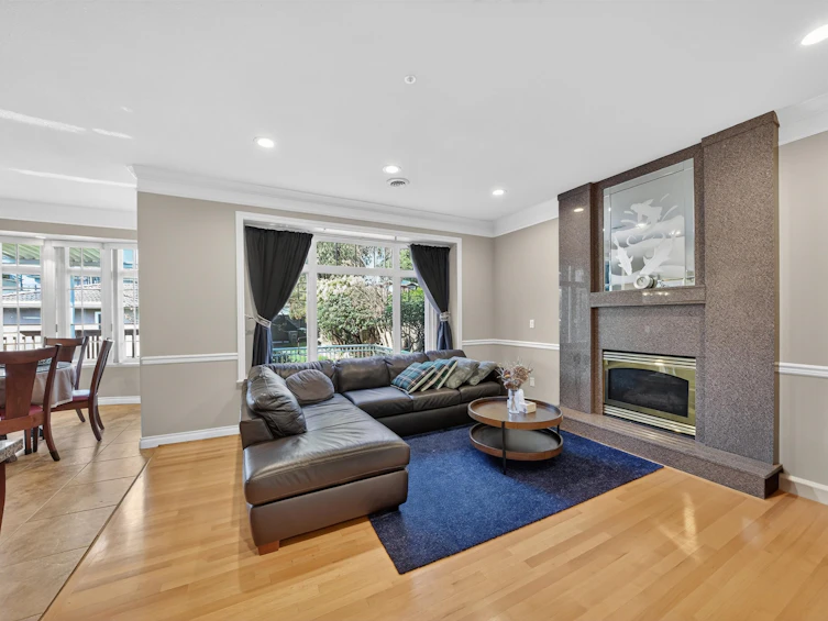 6309 Alberta Street, Vancouver, BC, V5Y 3N3 - 3
