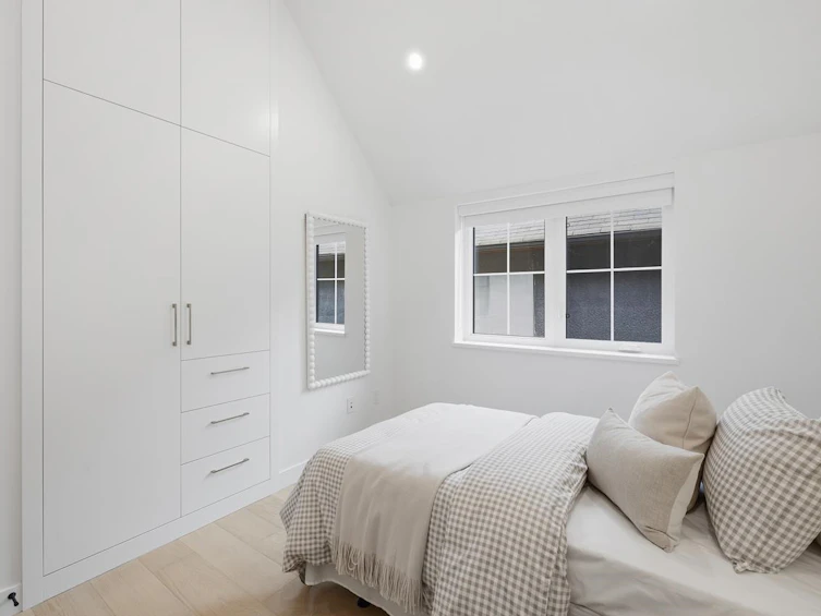 1-810 E 22nd Avenue, Vancouver, BC, V5V 1V7 - 25