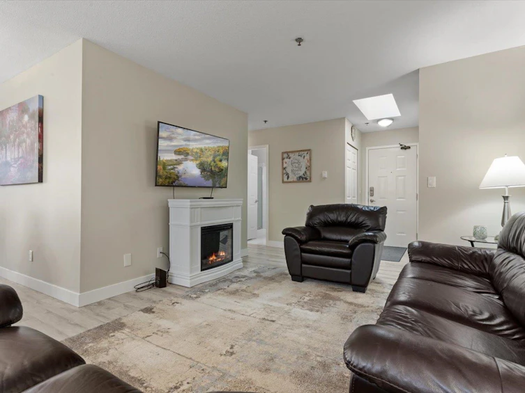 307-33535 King Road, Abbotsford, BC, V2S 6Z5 - 3