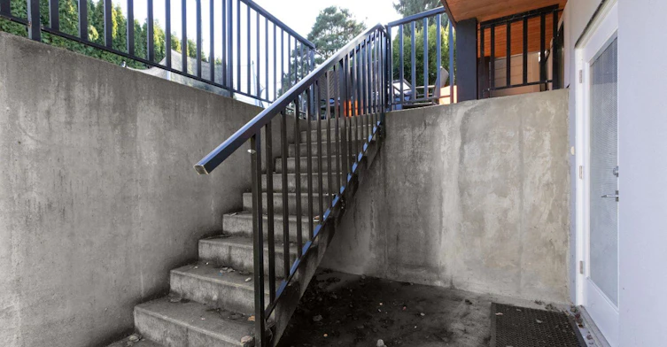 Suite-7230 Kitchener Street, Burnaby, BC, V5A 1L6 - 9