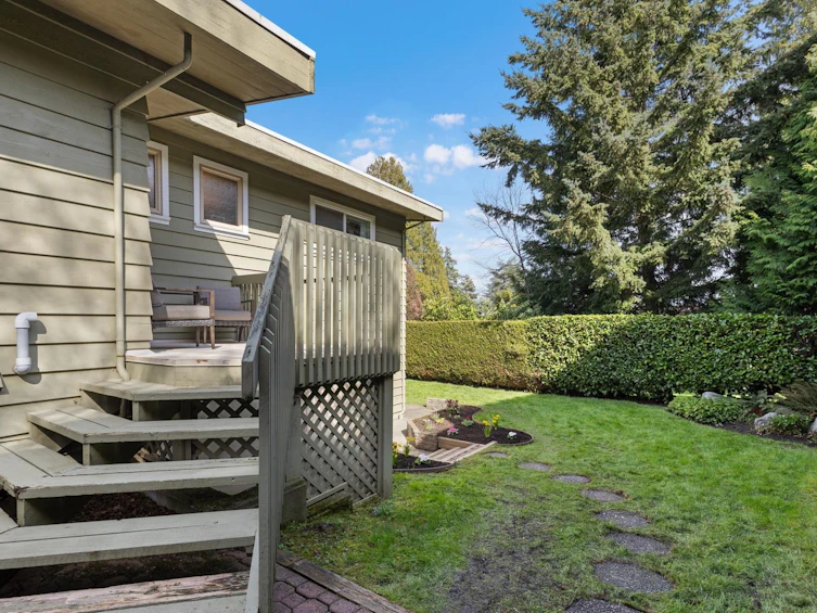 4975 Weaver Drive, Delta, BC, V4M 1R5 - 30