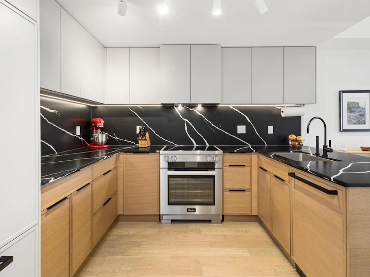 2-632 E 3rd Street, North Vancouver, BC, V7L 0J1 - 13