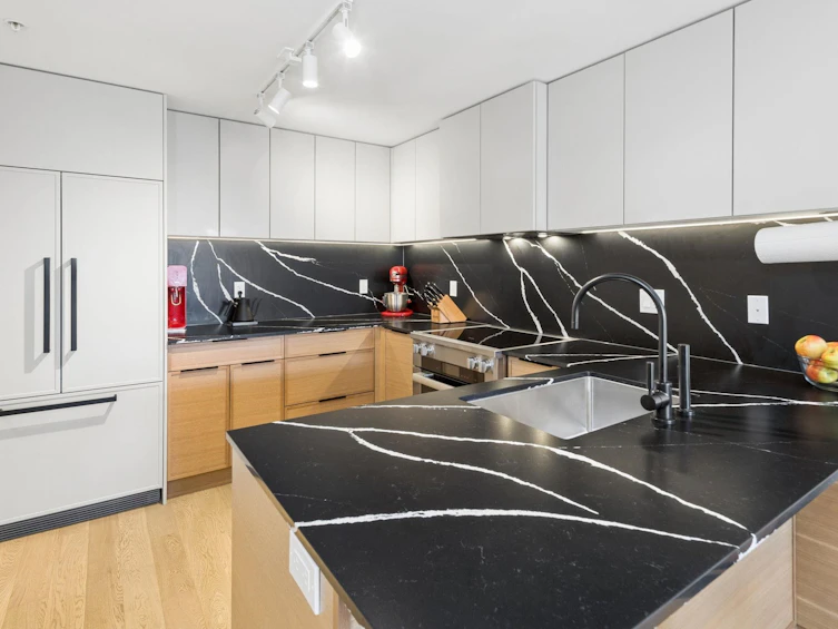 2-632 E 3rd Street, North Vancouver, BC, V7L 0J1 - 12