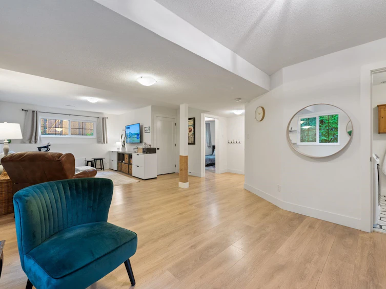 13482 16 Avenue, Surrey, BC, V4A 1P5 - 21