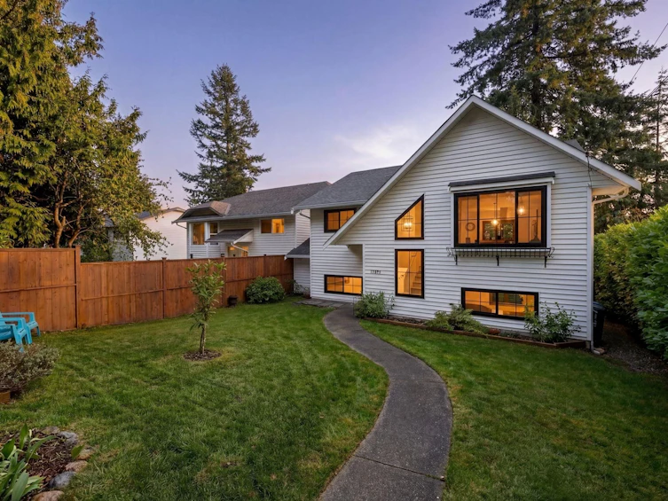 13482 16 Avenue, Surrey, BC, V4A 1P5 - 30