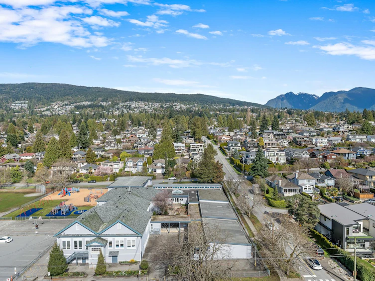 1405-555 13th Street, West Vancouver, BC, V7T 2N8 - 16