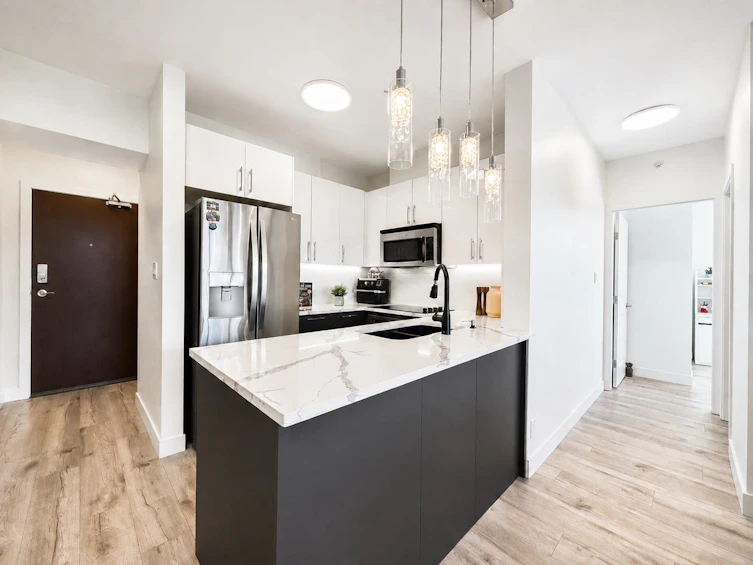 1701-15 E Royal Avenue, New Westminster, BC, V3L 0A9 - 6