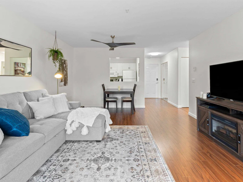 210 - 27358 32nd Avenue, Langley BC V4W 3M5