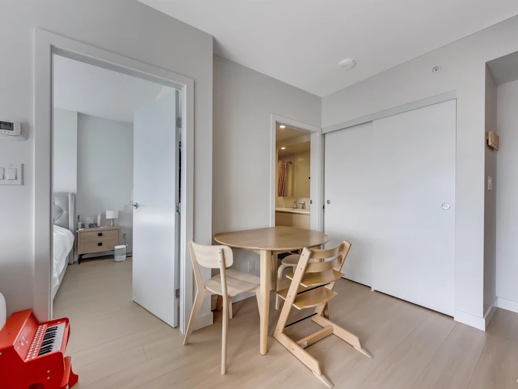 3112-13745 George Junction, Surrey, BC, V3T 0V8 - 7