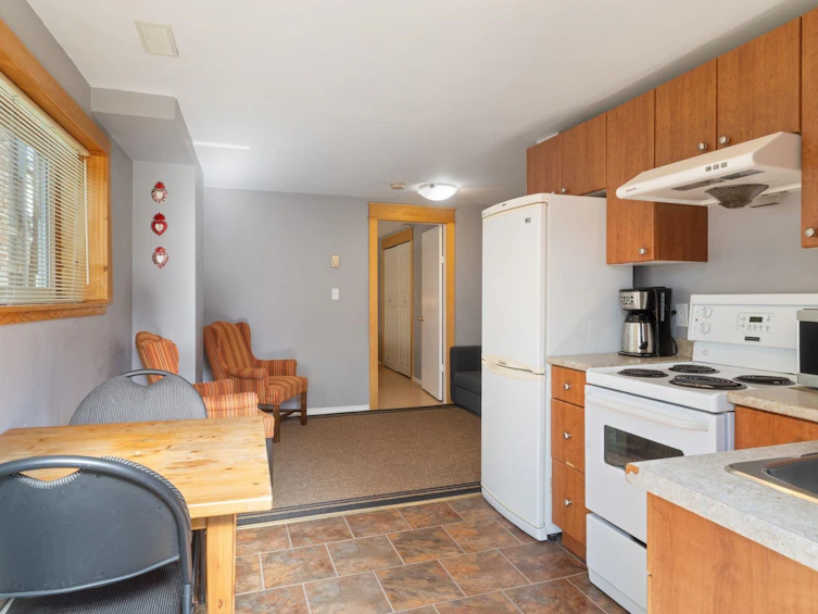 2268 E 7th Avenue, Vancouver, BC, V5N 1S7 - 19