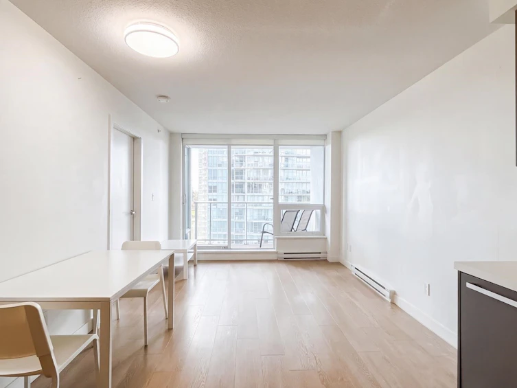 1207-13696 100 Avenue, Surrey, BC, V3T 0L5 - 11