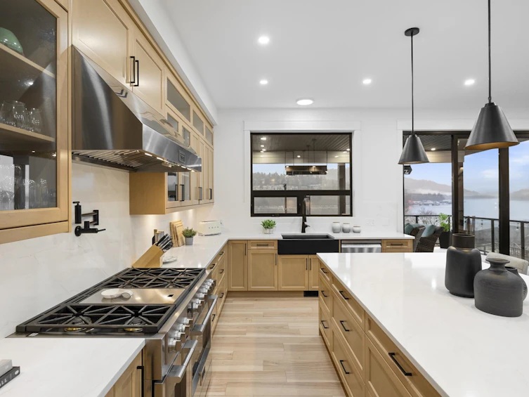 1007 Ioco Road, Port Moody, BC, V3H 2W9 - 14