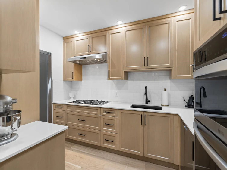1007 Ioco Road, Port Moody, BC, V3H 2W9 - 16