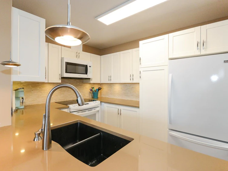 424-5500 Andrews Road, Richmond, BC, V7E 6M9 - 8