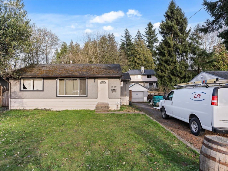 7680 Blott Street, Mission, BC, V2V 3K3 - 2