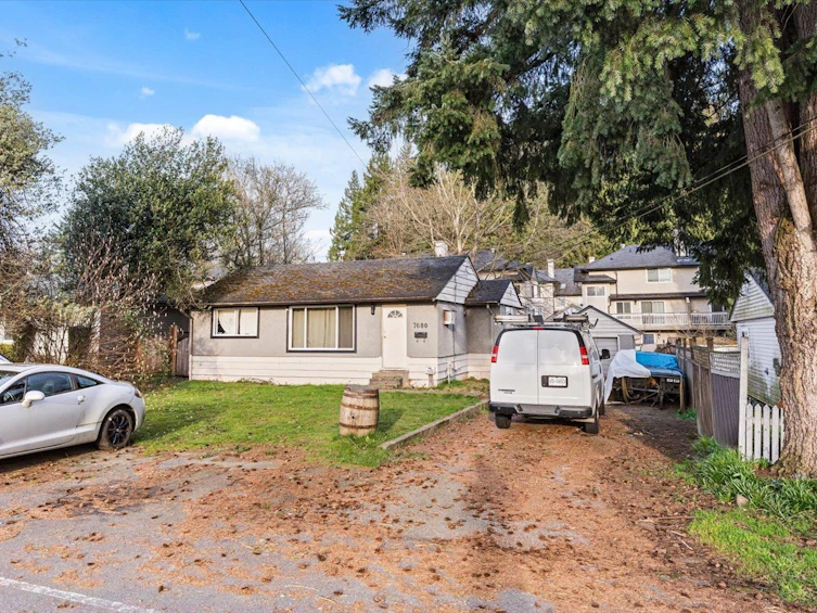 7680 Blott Street, Mission, BC, V2V 3K3 - 3