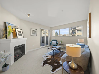 236-6828 Eckersley Road - 2