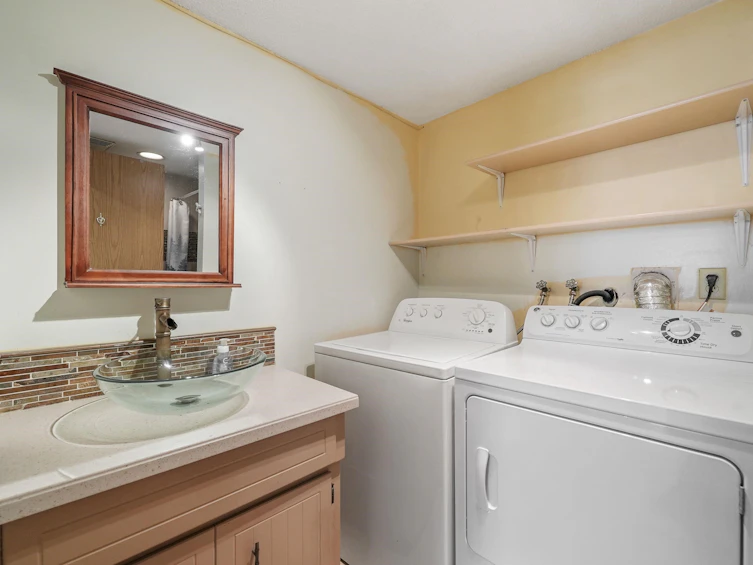 19449 62 Avenue, Surrey, BC, V3S 5M8 - 10
