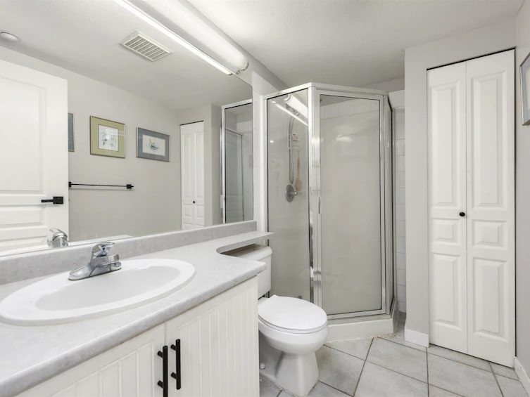 104-12633 No 2 Road, Richmond, BC, V7E 6N5 - 6