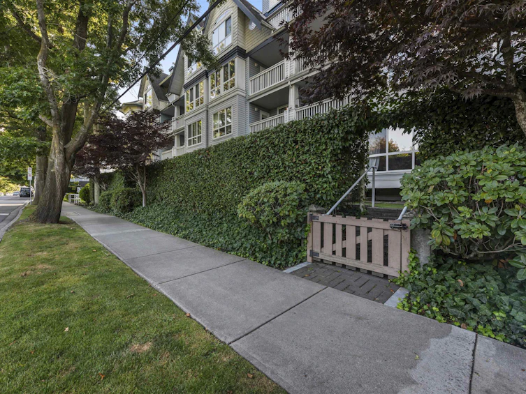 104-12633 No 2 Road, Richmond, BC, V7E 6N5 - 28