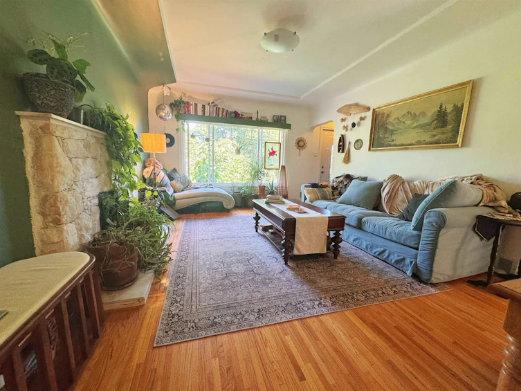 5569 Culloden Street, Vancouver, BC, V5W 3R9 - 2