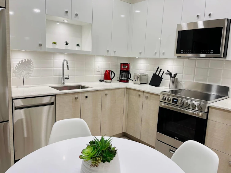 111-10838 Whalley Boulevard, Surrey, BC, V3R 4G8 - 8