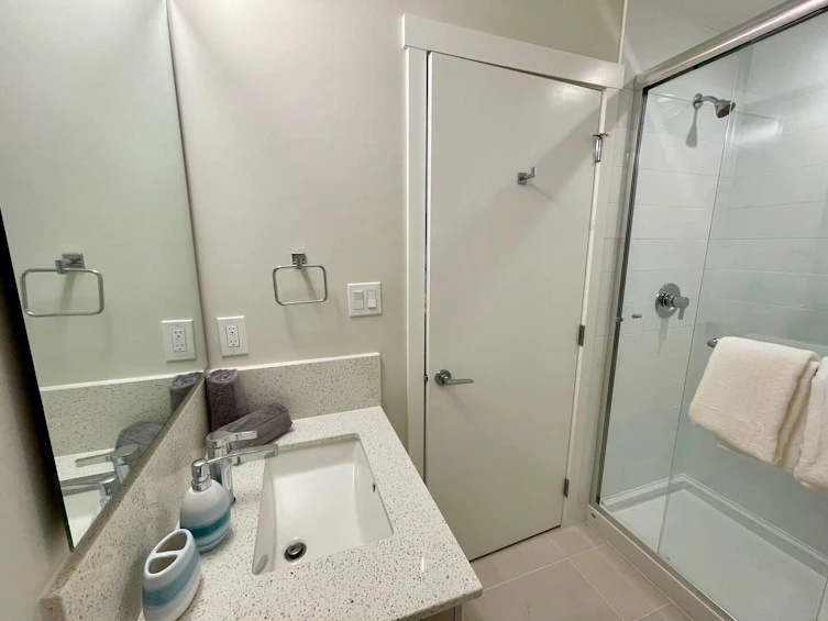 111-10838 Whalley Boulevard, Surrey, BC, V3R 4G8 - 14